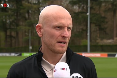 Arjan Veurink, bondscoach van de Oranje Leeuwinnen