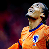 Virgil van Dijk scoort voor het Nederlands elftal