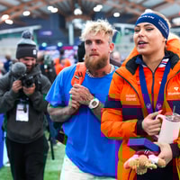 Jutta Leerdam heeft een relatie met Jake Paul