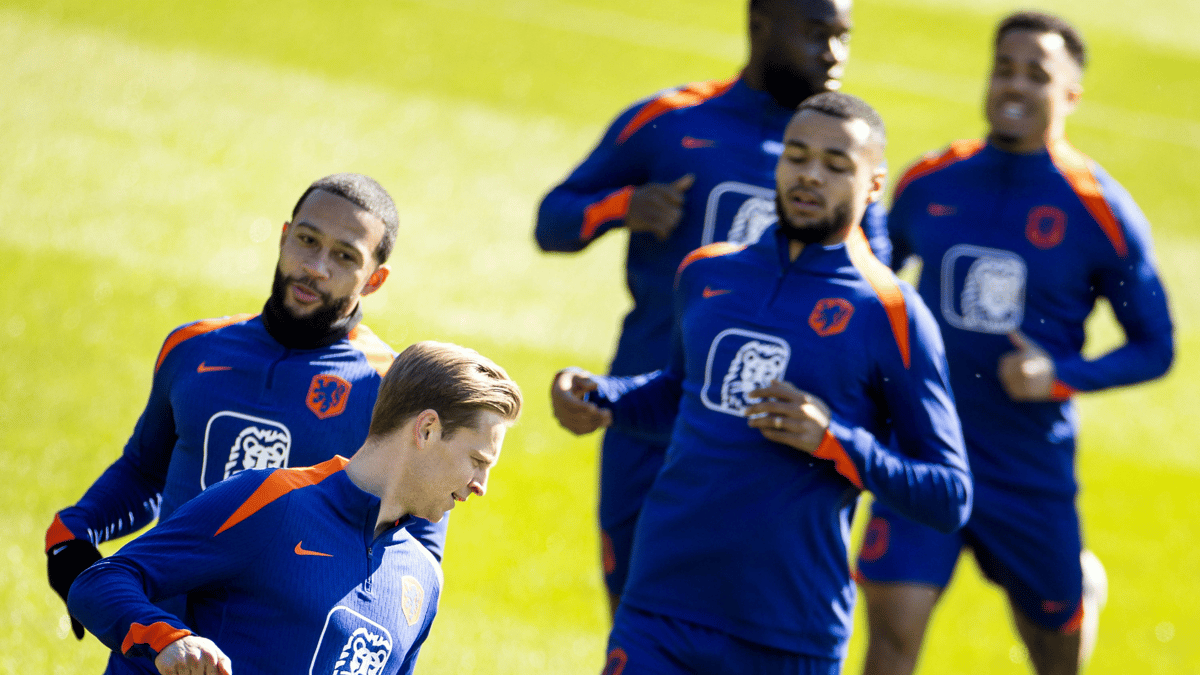 Het Nederlands elftal tijdens de training