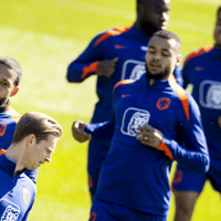Het Nederlands elftal tijdens de training