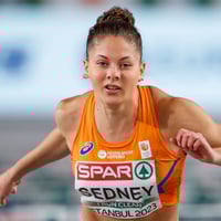 Zoë Sedney