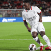 Clarence Seedorf maakt diepe indruk met zijn spel en fitheid