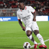 Clarence Seedorf maakt diepe indruk met zijn spel en fitheid