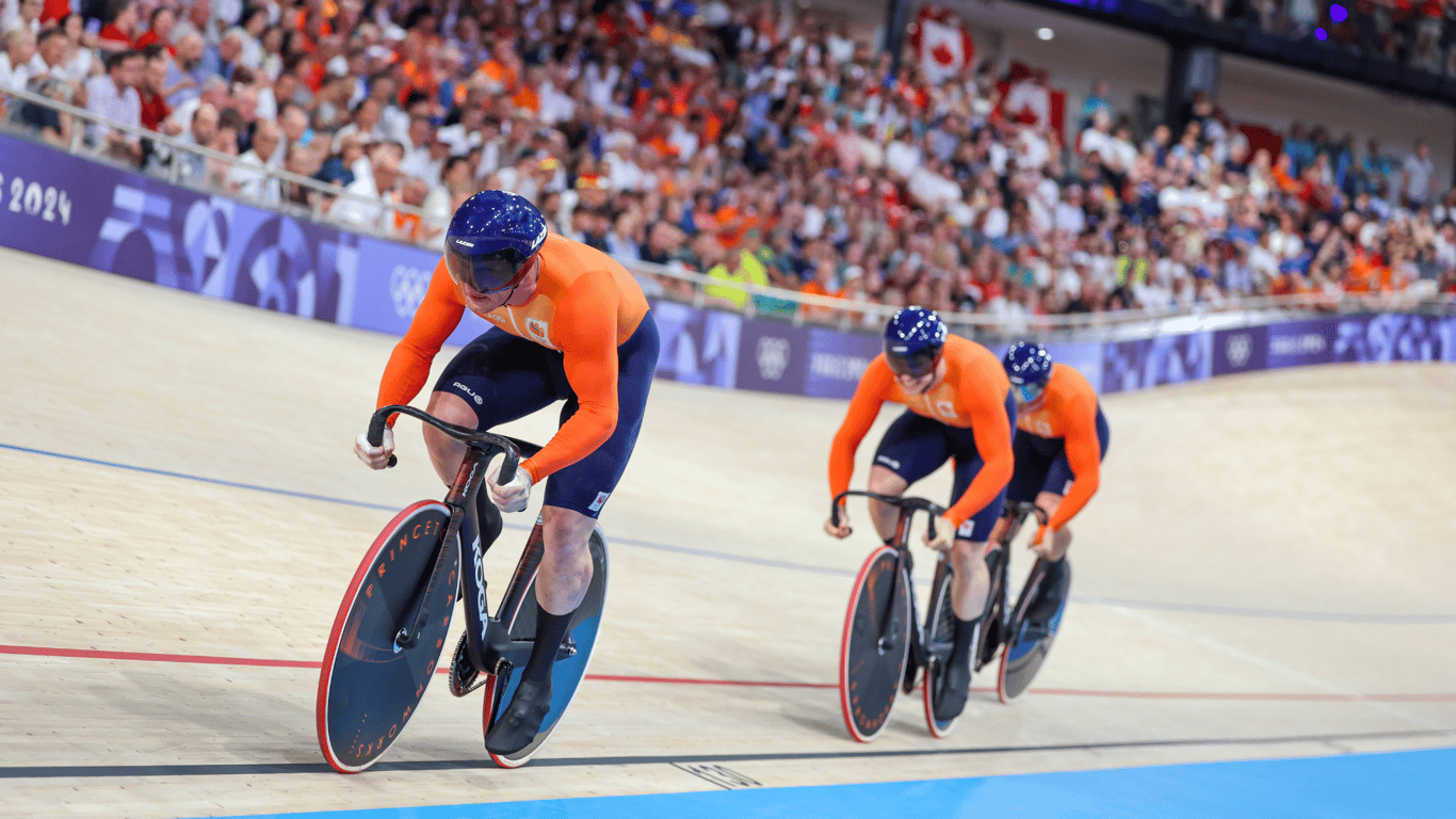 Roy van den Berg, Harrie Lavreysen, Jeffrey Hoogland, baanwielrennen, goud, Olympische Spelen, TeamNL, Parijs2024