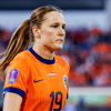 Wieke Kaptein in actie voor de Oranje Leeuwinnen