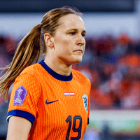 Wieke Kaptein in actie voor de Oranje Leeuwinnen