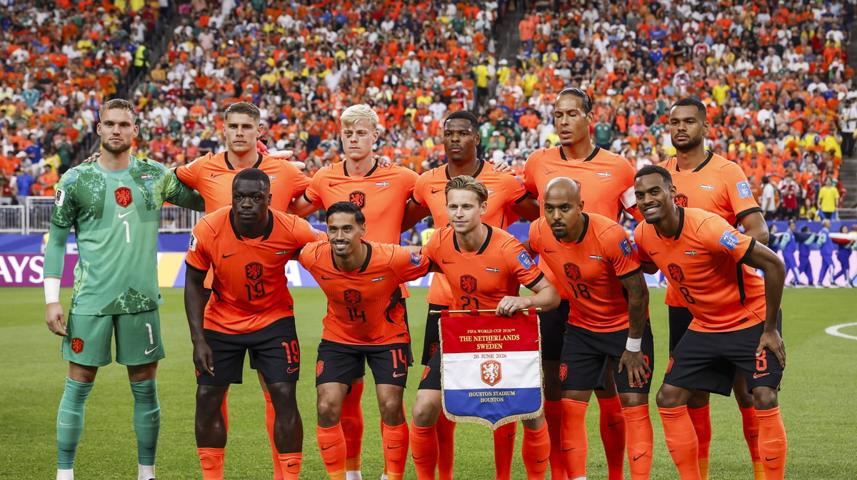 De opstelling van het Nederlands elftal tegen Zweden