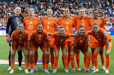 De opstelling van de Oranje Leeuwinnen 