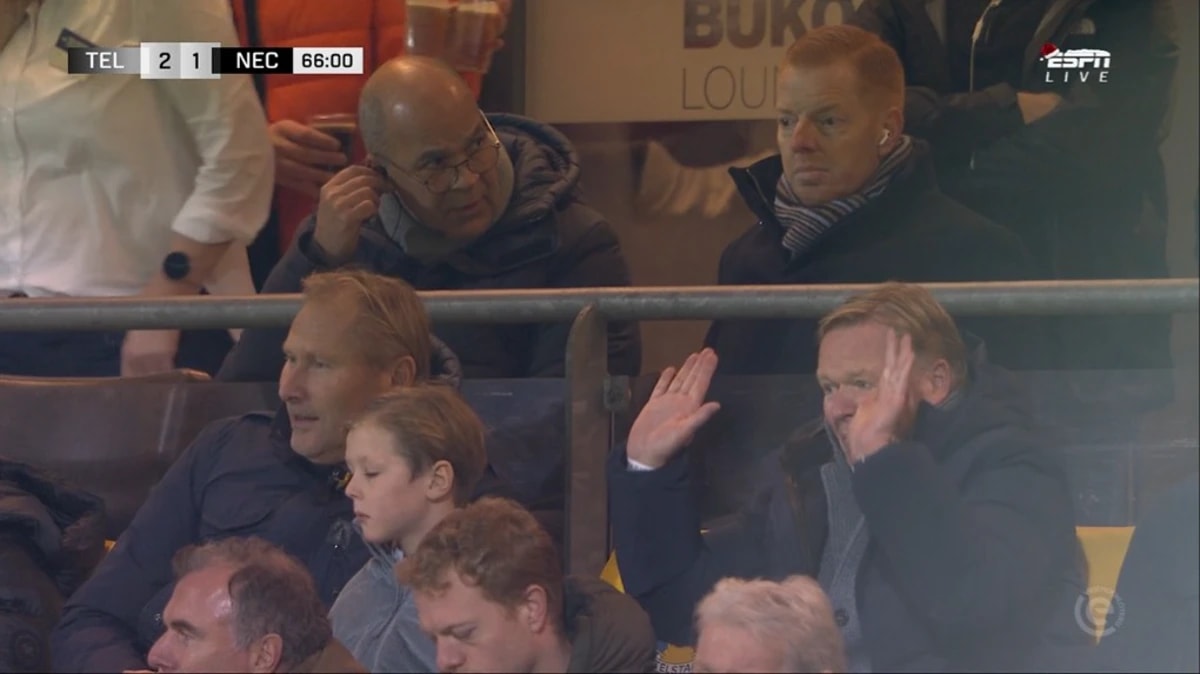 Ronald Koeman op de tribunes bij Telstar