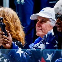 Snoop Dogg op de tribune in Milaan