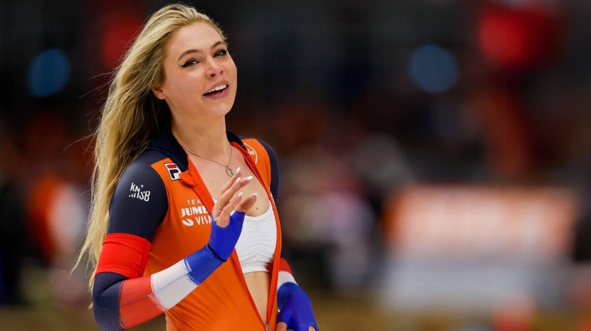 Jutta Leerdam voegt vijfvoudig wereldkampioen  toe aan schaatsteam