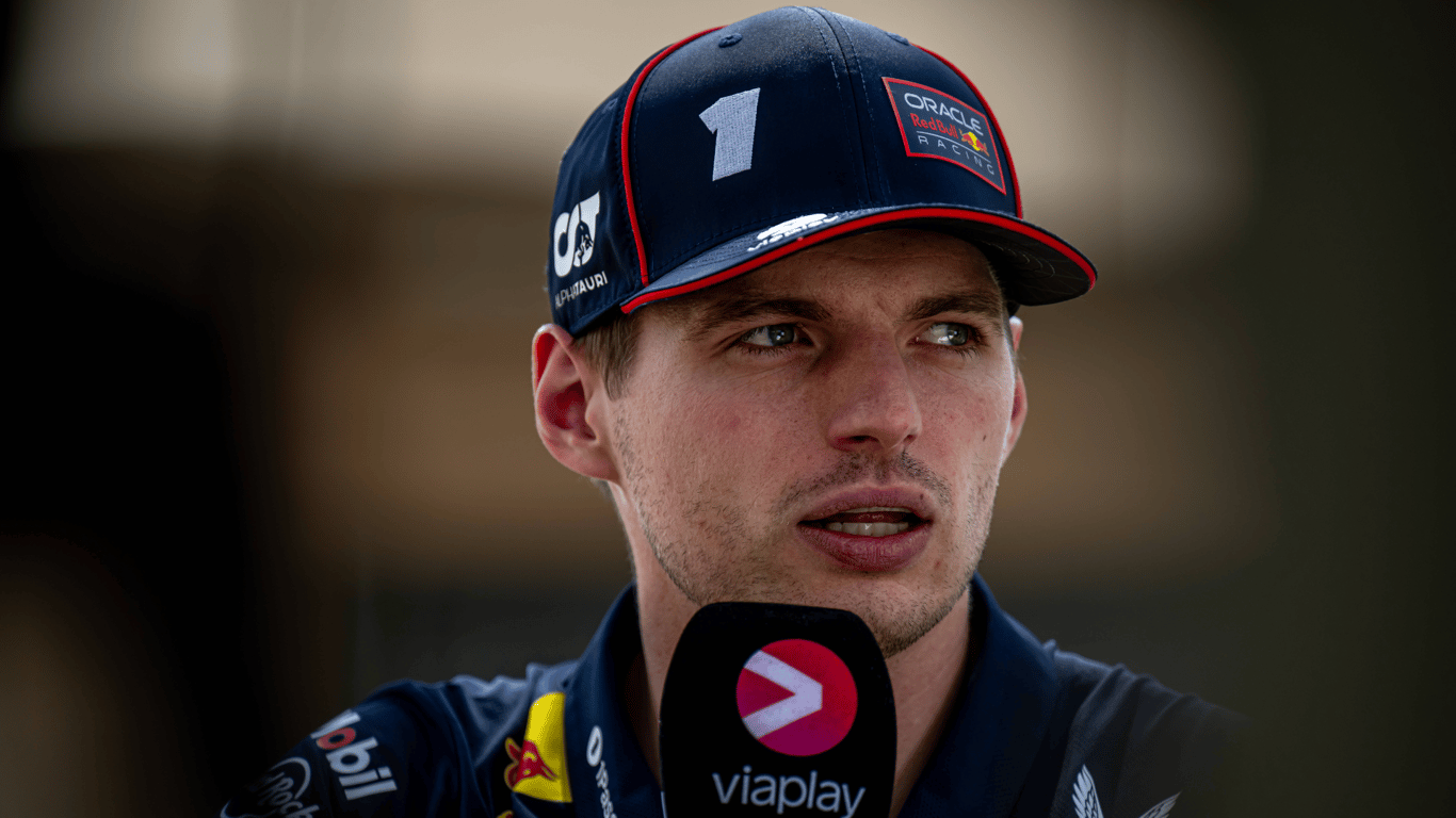 Manager Max Verstappen gespot bij Alpine in Djedda