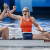 Nederland schrijft geschiedenis op WK Roeien: vrouwenacht en mannenacht winnen goud