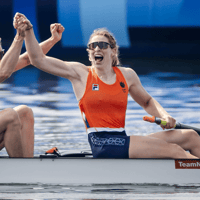 Vrouwendubbelvier pakt goud op WK roeien in Shanghai na verslaan Groot-Brittannië